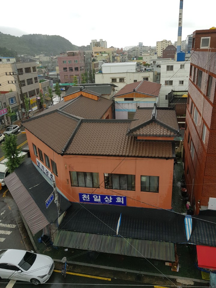 옥상지붕시공 사진 전통기와형