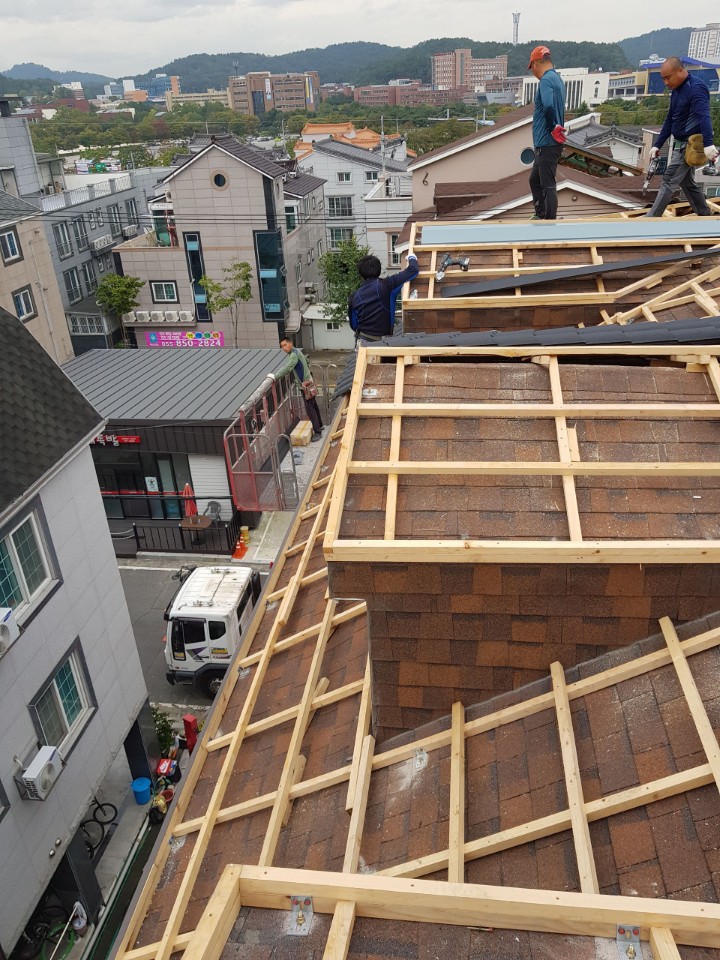 원룸 지붕공사 사진 전통기와형