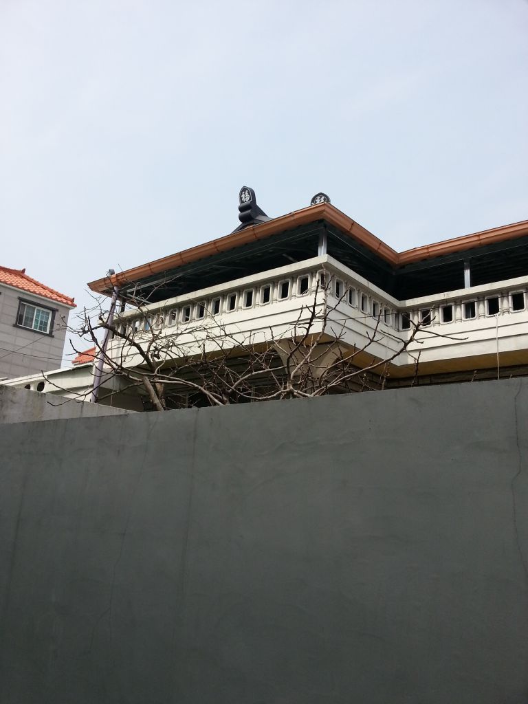 슬라브 옥상 시공 중 입니다