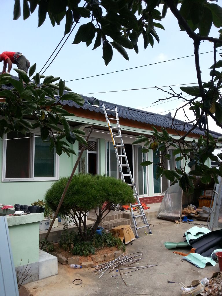 전통 기와형 옥상시공 사례